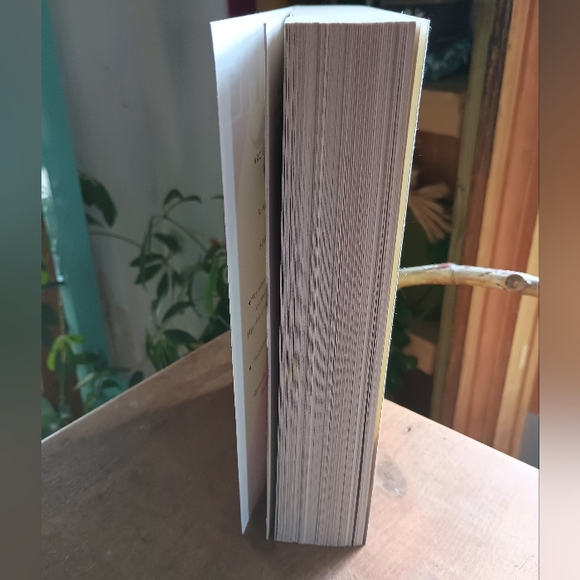 Very New Condition Trade Paperback  by Neal Shusterman: Scythe - Picture 2 of 5